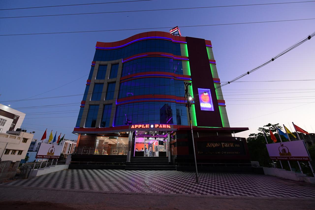 Hotel Apple Park Inn Tiruchirappalli Стая снимка